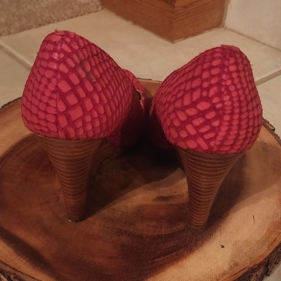 Max Studio Wedges (redish pink) sz 8.5 - Picture 5 of 7